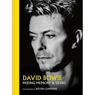 David Bowie Mixing Memory & Desire, Kevin Cummins