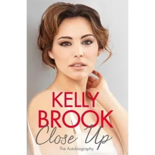 Close Up : The Autobiography