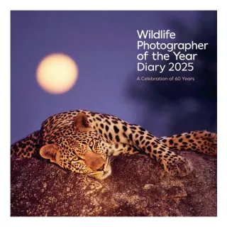 Wildlife Photographer Of The Year: Desk Diary 2025(...)