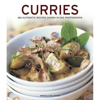 Curries: 160 Authentic Recipes