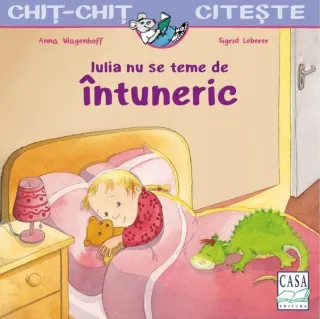 Iulia nu se teme de întuneric