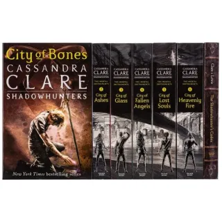 Cassandra Clare The Mortal Instruments, Cassandra Clare